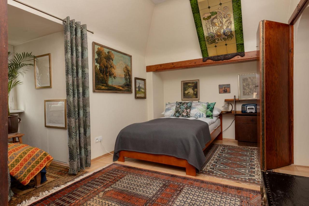 Atmospheric Apartment Next To Warsaw Old Town Square By Noclegi Renters Bagian luar foto