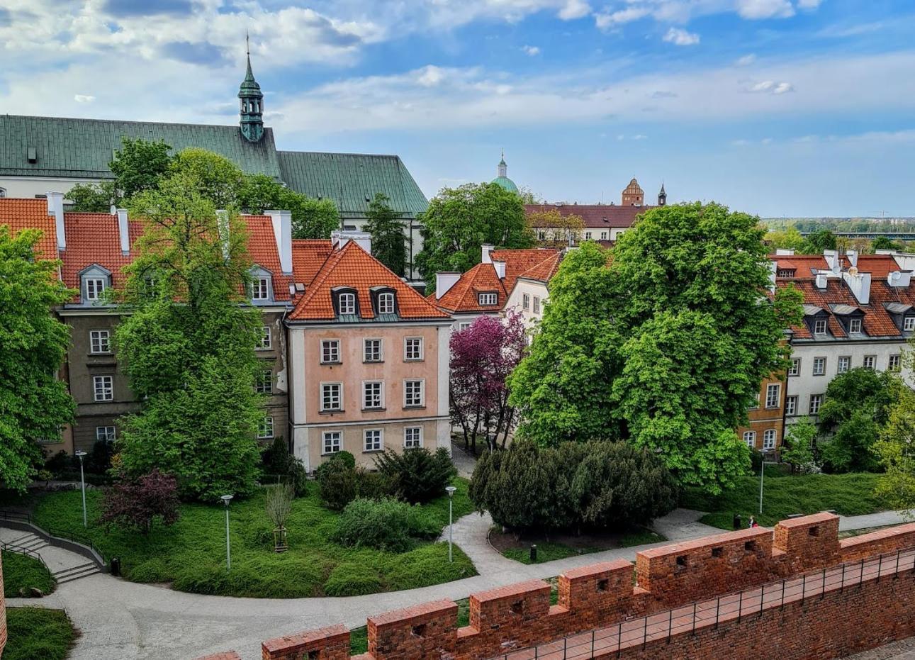 Atmospheric Apartment Next To Warsaw Old Town Square By Noclegi Renters Bagian luar foto